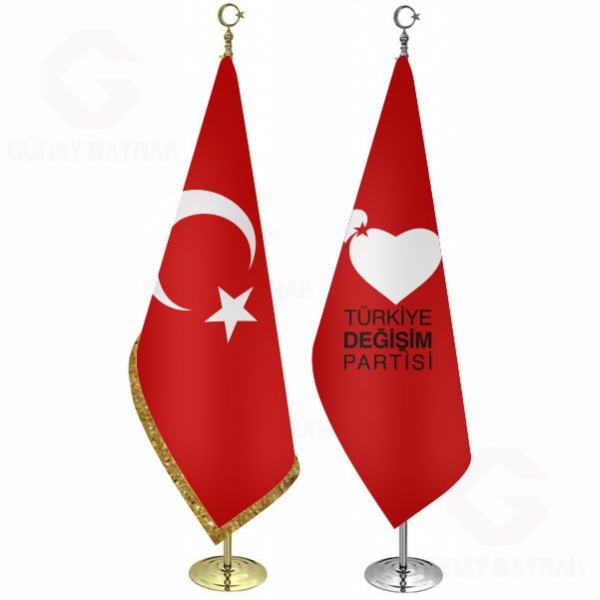Krmz Trkiye Deiim Partisi Makam Bayra