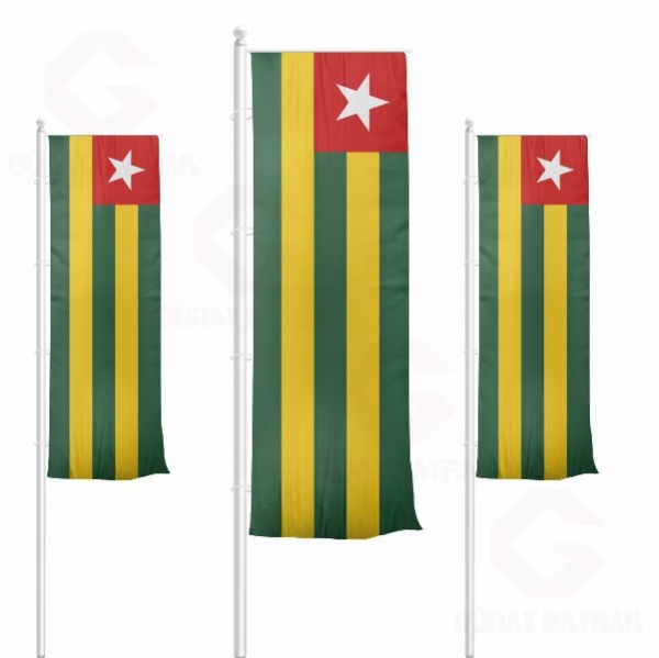 Togo Dikey ekilen Bayraklar