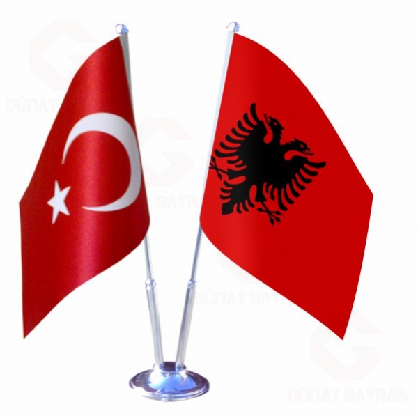2 li Arnavutluk Masa Bayraklar