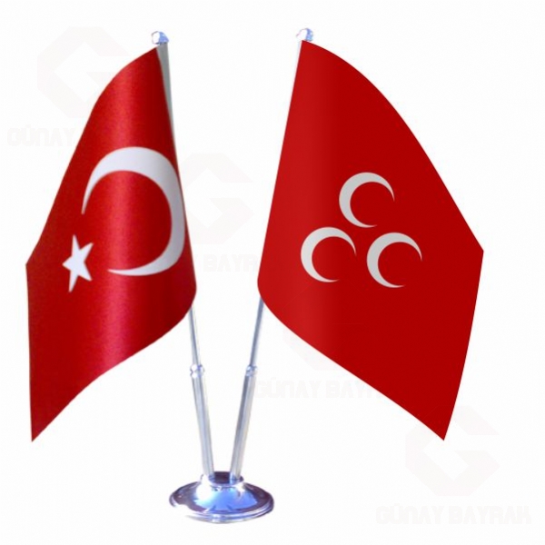 3 Hilal K�rm�z� 2 li Masa Bayraklar�
