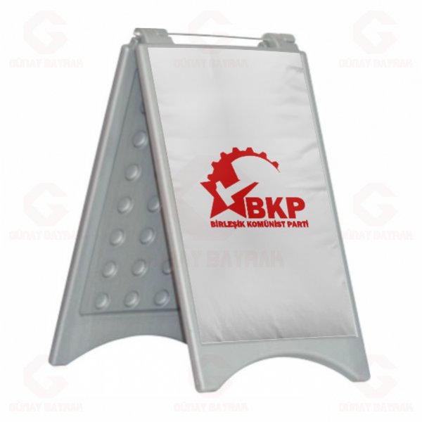 Birle�ik Kom�nist Parti A� Kapa Plastik Duba