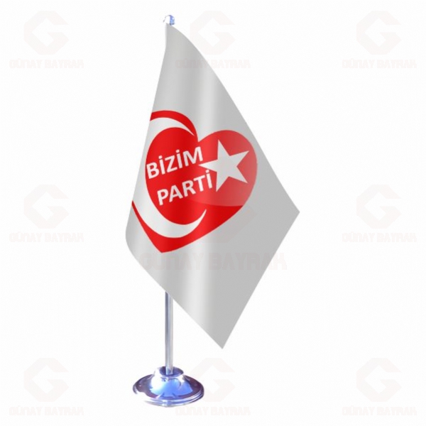 Bizim Parti Tekli Masa Bayra��