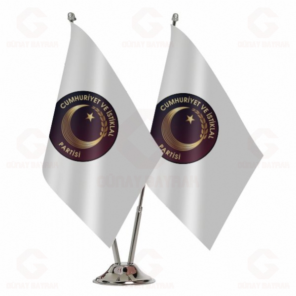 Cumhuriyet ve �stiklal Partisi ikili Masa Bayra��