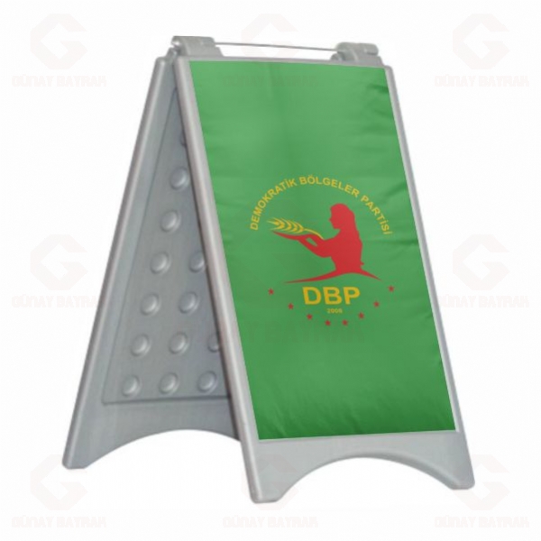 Demokratik B�lgeler Partisi A� Kapa Plastik Duba