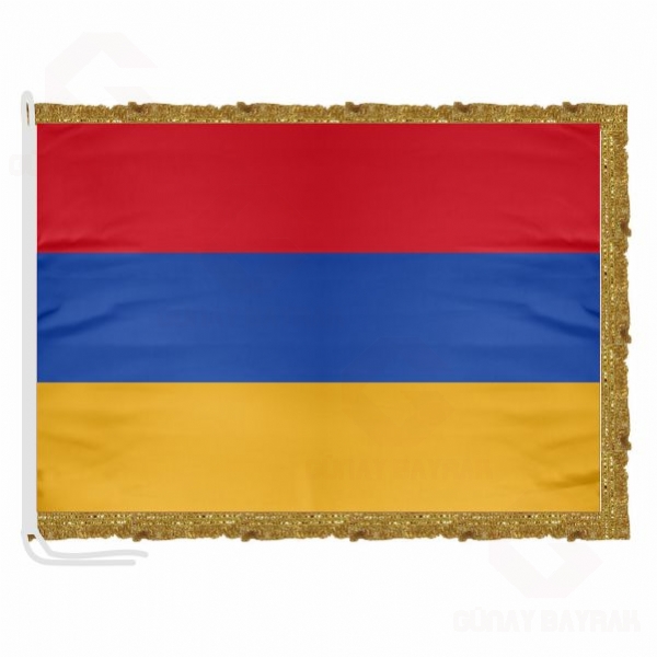 Ermenistan Saten Makam Bayra