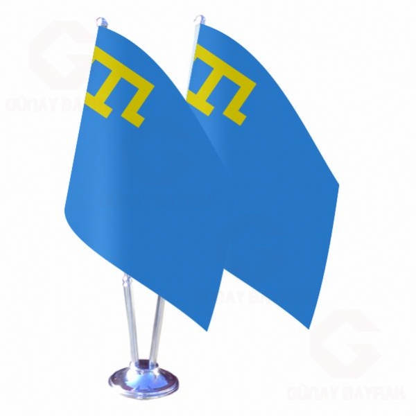 K�r�m Tatarlar� ikili Masa Bayra��
