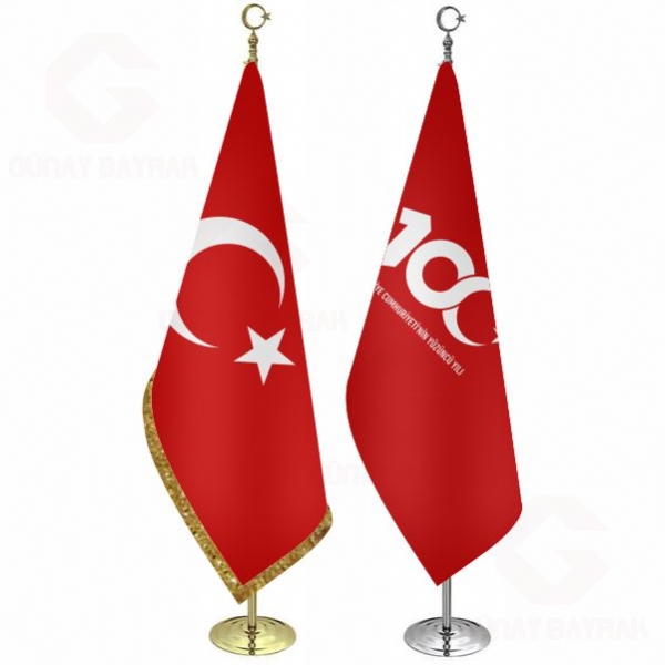 Krmz Trkiye Cumhuryetinin 100.Yl Makam Bayra
