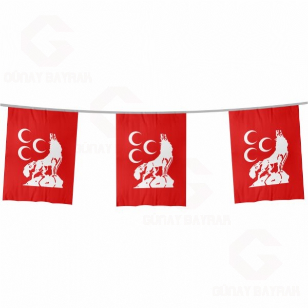 K�rm�z� �� Hilal Kurt �pe Dizili Kare Bayraklar