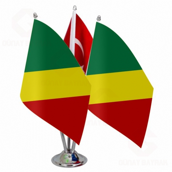Kongo Cumhuriyeti ��l� Masa Bayra��