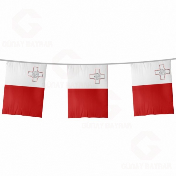 Malta pe Dizili Kare Bayraklar