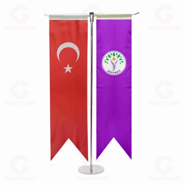 Mor Halklar�n E�itlik ve Demokrasi Partisi T Masa Bayra��