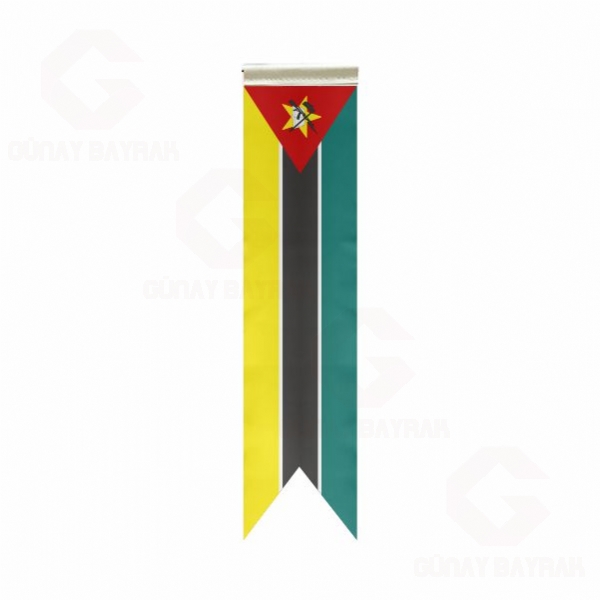Mozambik L Masa Bayraklar