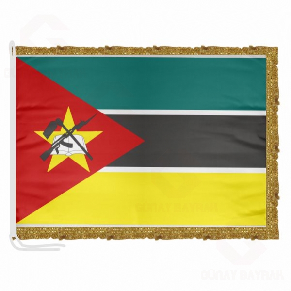 Mozambik Saten Makam Bayra