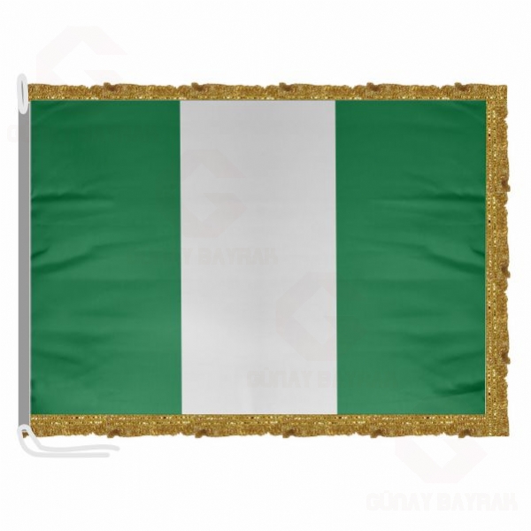 Nijerya Saten Makam Bayra