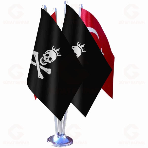 Of The King Of The Pirates D�rtl� Masa Bayra��