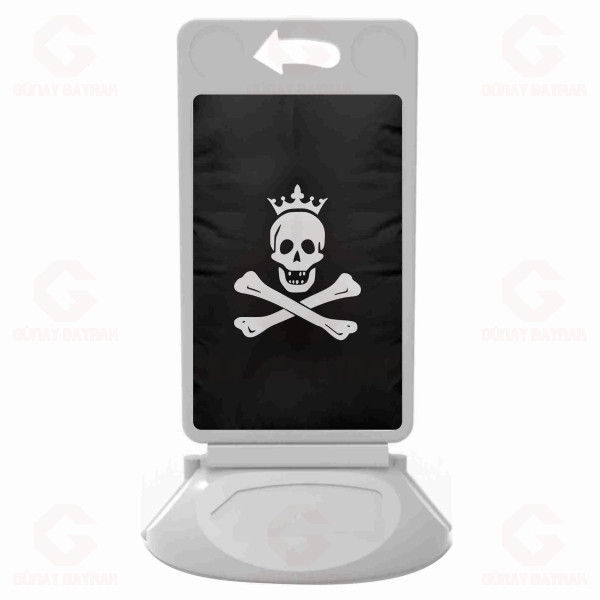 Of The King Of The Pirates Plastik Reklam Dubas�