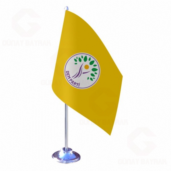 Sar� Dem Parti Tekli Masa Bayra��
