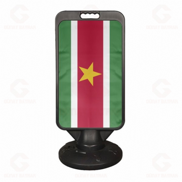 Surinam Plastik Duba