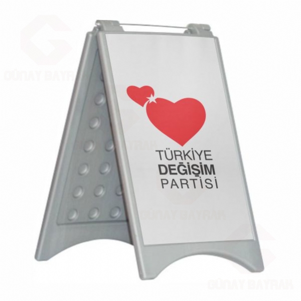 T�rkiye De�i�im Partisi A� Kapa Plastik Duba
