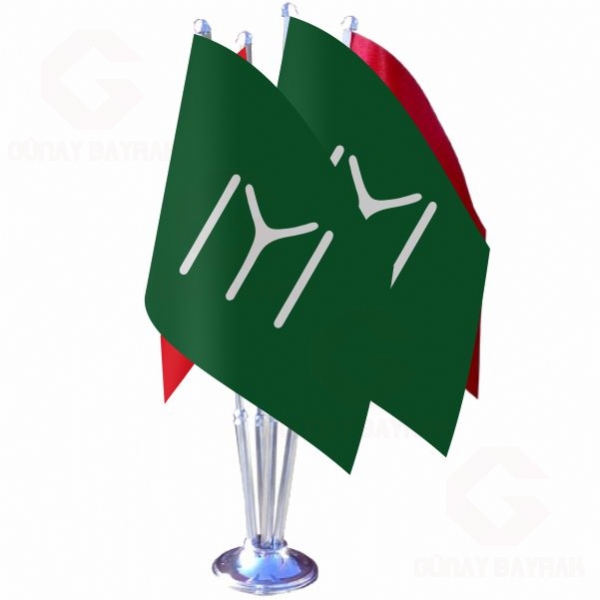 Ye�il Kay� Boyu D�rtl� Masa Bayra��