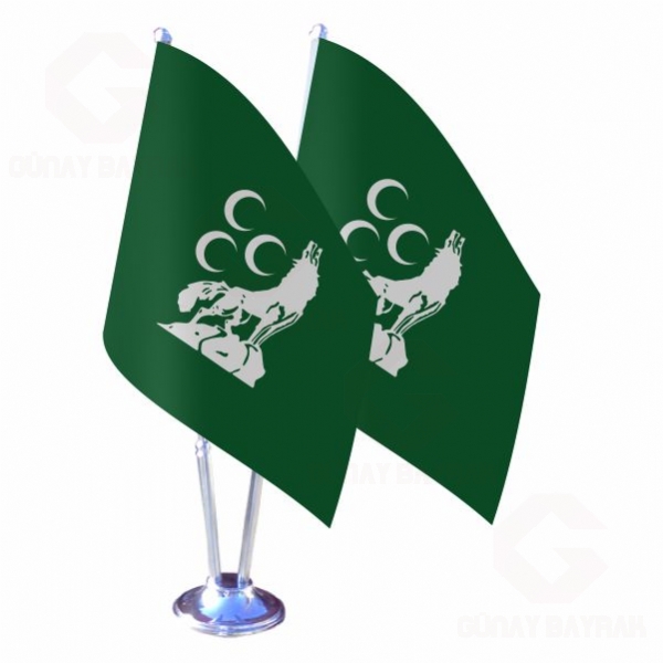 Ye�il �� Hilal Kurt ikili Masa Bayra��