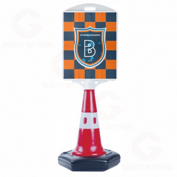 �stanbul Ba�ak�ehir FK Orta Boy Yol Reklam Duba